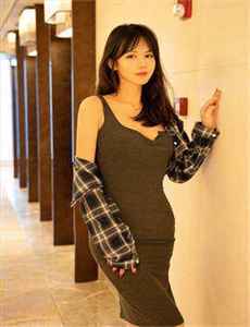 《八戒八戒在线电影观看动漫-驯服警察妈妈》