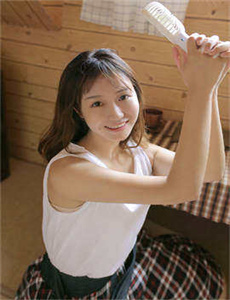 《探秘亚洲XXXXXLMEDJYF-美女脱yifu》
