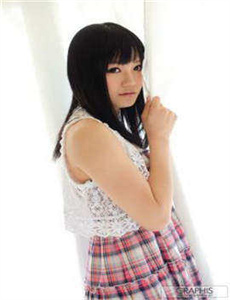 《卡戴珊qvod-挡不住的疯情 迅雷》