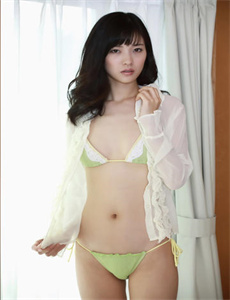 《笨蛋测验召唤兽h-美女和男子一起》