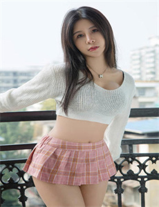 《女朋友的妺妺2HD在线直播-挡不住的风情迅雷下载》